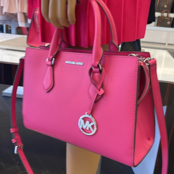 Michaela Kors Sheila Medium Faux Saffiano Leather Satchel
Dragonfruit 
NWT - Picture 3 of 16